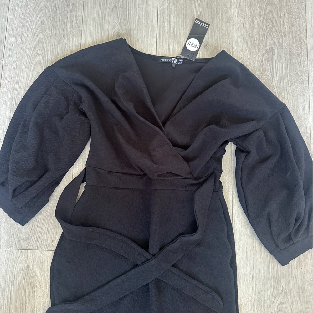 Boohoo Black Textured Dress